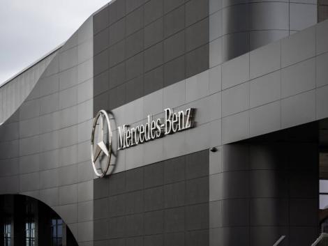 Integrált fotovoltaikus homlokzat