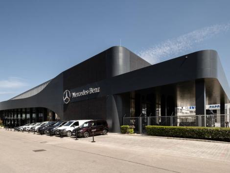 Integrált fotovoltaikus homlokzat